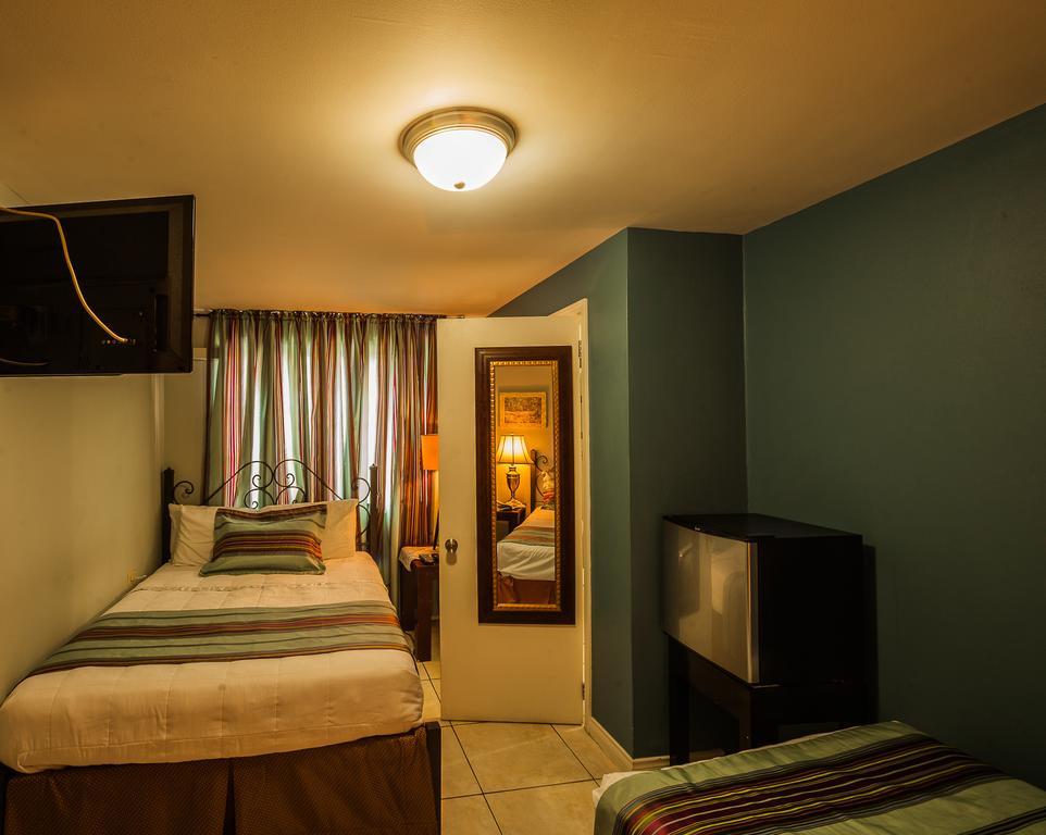 Inn at 87 Port of Spain Eksteriør bilde