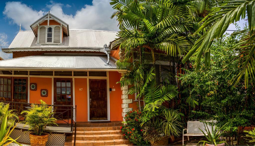 Inn at 87 Port of Spain Eksteriør bilde