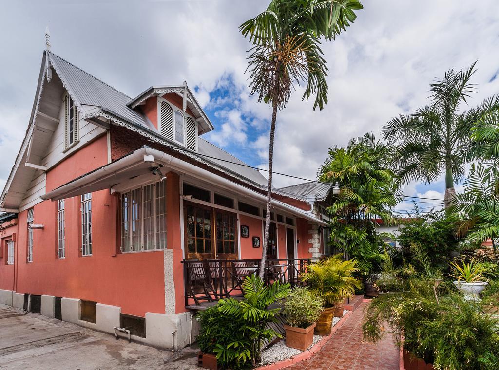 Inn at 87 Port of Spain Eksteriør bilde